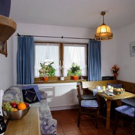 Ferienwohnung Strauss - Haus Landsitz im "Reitle"